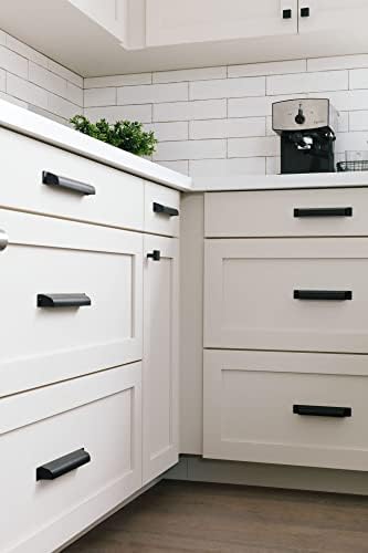 Top Knobs Barrington Channing 5 Center Cup Pull Sable